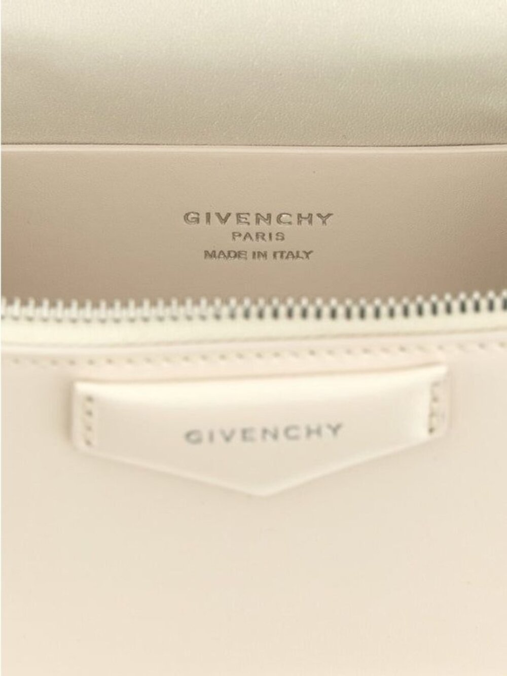 Givenchy White Leather Crossbody Bag - Antigona Box Handbag - New with Tags - Picture 4 of 4